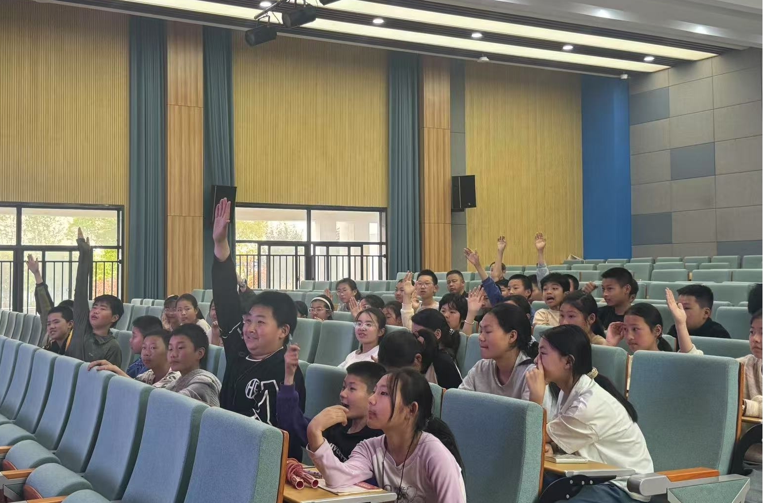 图片2.jpg
